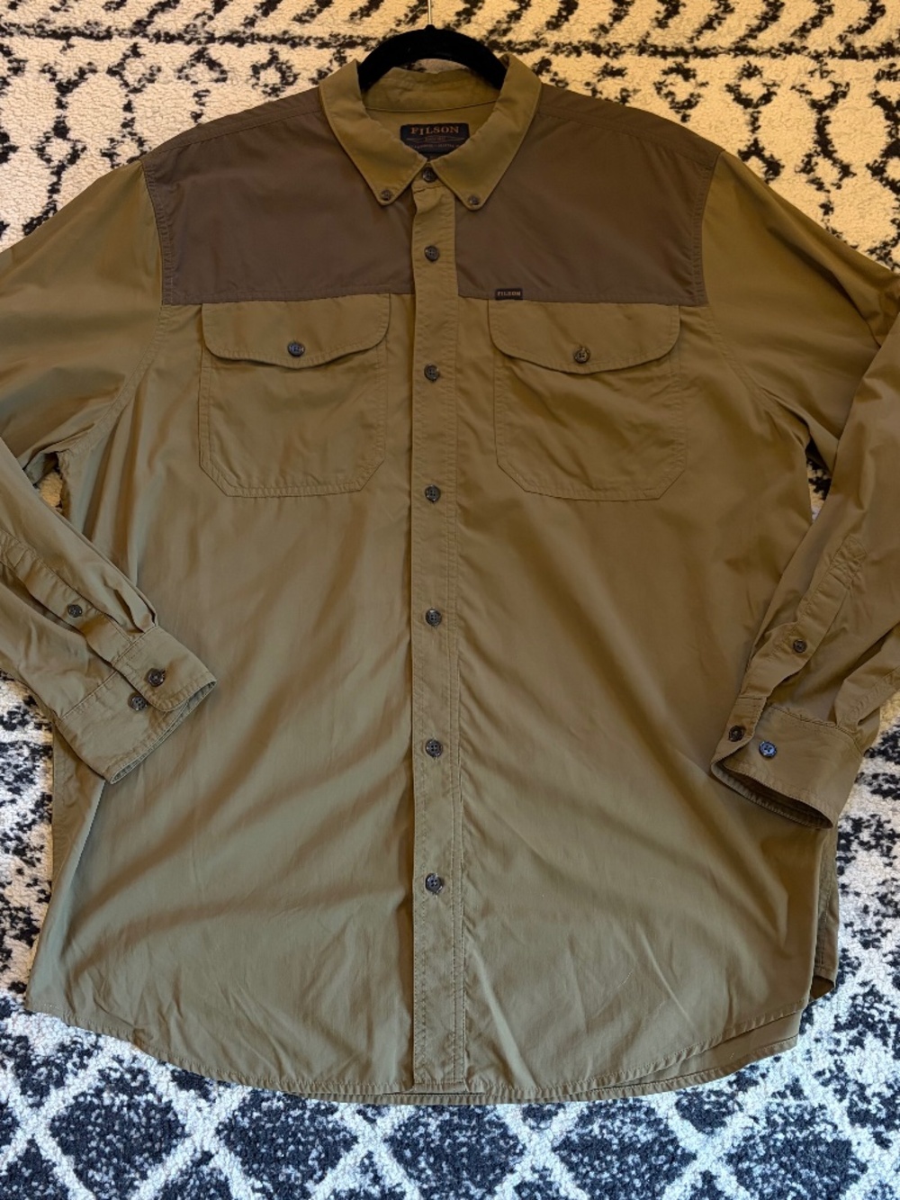 Filson Sportsman's Men's Olive Drab Root Lightweight Nylon Hunting Shirt in XL